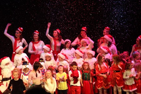 Local Neath Port Talbot children taking part in the successful Mayor's Annual Charity Show 2008