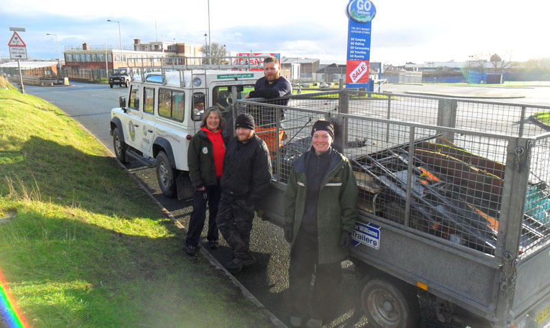 (Left to right) – Josh Evans, Countryside Ranger, Judith Wright, Keep Wales Tidy, Stuart Studdart, volunteer and Kay Ribbons, Apprentice Ranger