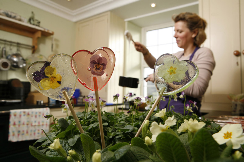 Sarah Hughes, Eat My Flowers from Corwen prepares her floral lollypops