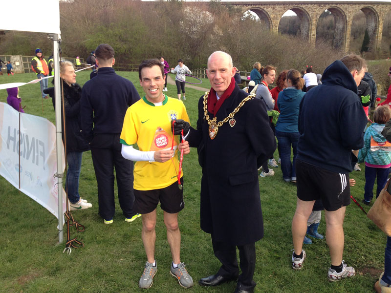  Ken at the finishing line with Wrexham mayor David Bithell