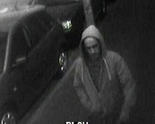 Ladbrokes Clare Road CCTV appeal