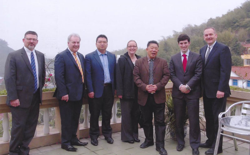 e NAS executive team: (L-R) Dan Schmitz, CEO of Northern Engraving; Geoff Hancock MBA, Vice President, General Manager, Northern Automotive Systems Ltd; Mr Zhicong Ma, Managing Director, Lawrence; Deirdre Kruser; Mr Cimei Zhou, President and CEO, NAS Ltd.; Mark Beecroft, Director of Sales and Marketing, Lawrence and NAS Ltd.; Bruce Dinger, President Northern Engraving/V.P. Lawrence